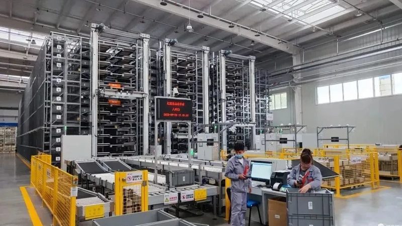 穿梭车货架：揭秘定制报价背后的逻辑**